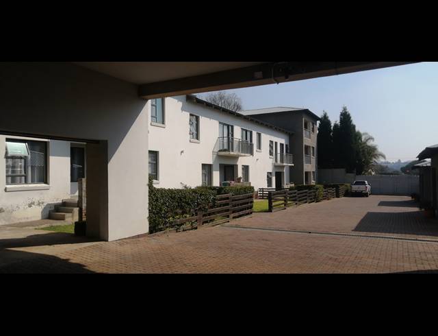 2 BEDROOM APARTMENT TO LET IN BERARIO
